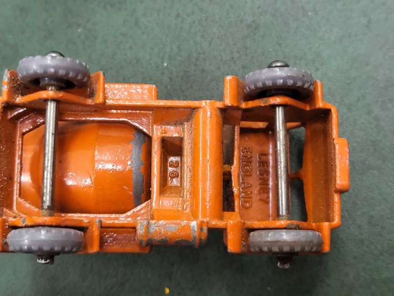 *R1 Auction* Lesney ERF no 26 Cement Truck, no 35 Horse Box & no 20 68G Truck
