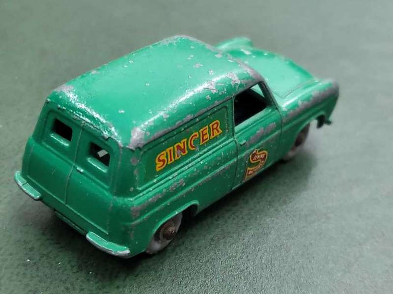 Lesney Matchbox no59 Ford Thames Van