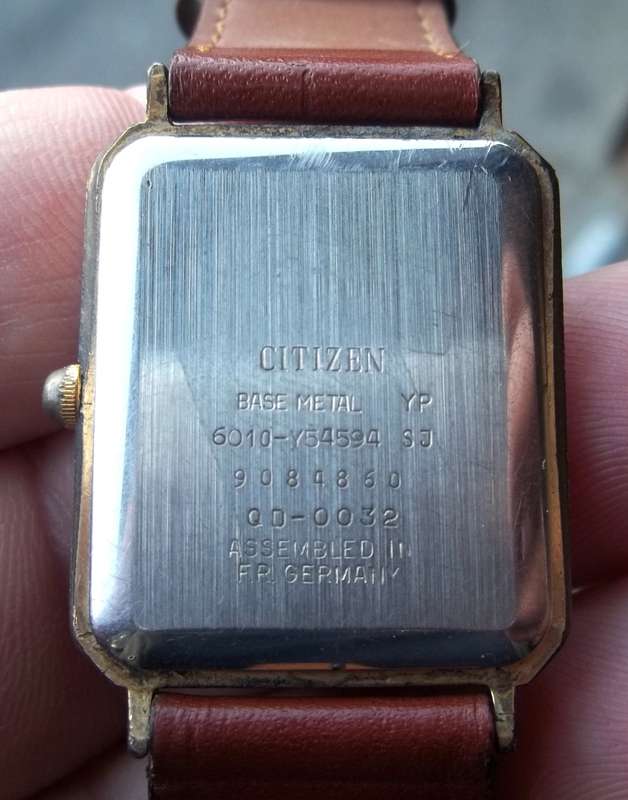 **R1 Auction** 1989 Citizen Quartz Watch-Genuine Leather strap