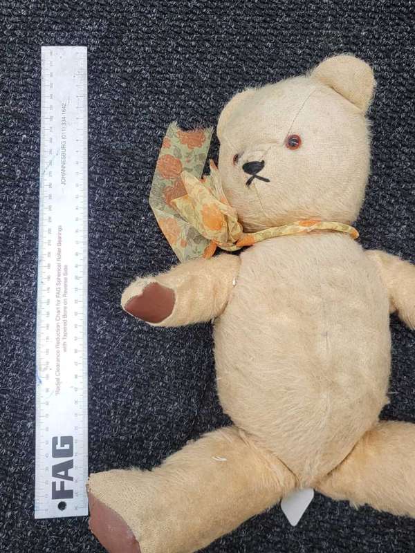 Antique Collectable Teddy Bear (Circa 1920-30s? Not sure)-Worn, Thinning Coat