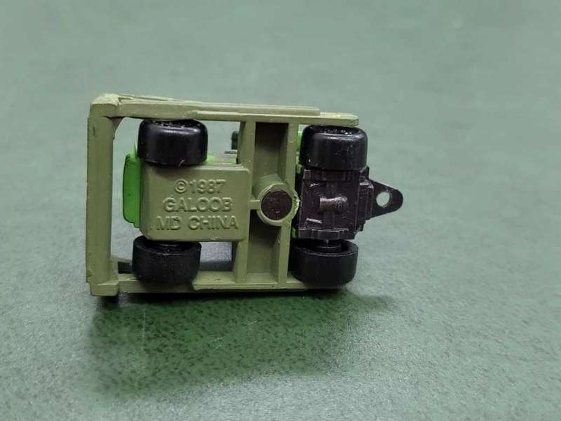 Galoob: Mini military bulldozer construction 1990s