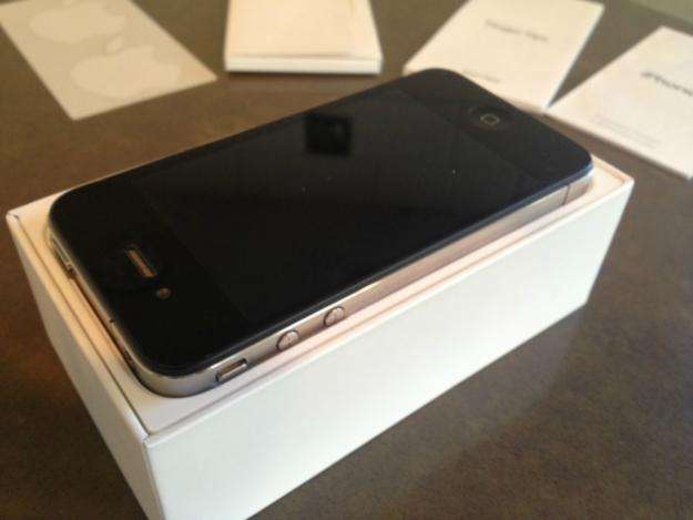iPhone 4 16gb black