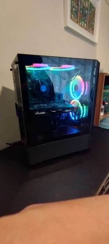 Great Gaming PC (Intel Core i5 7400, 16GB DDR4, 128 SSD, 2TB HDD, Nvidia GTX 1070 Ti 8GB) For Sale