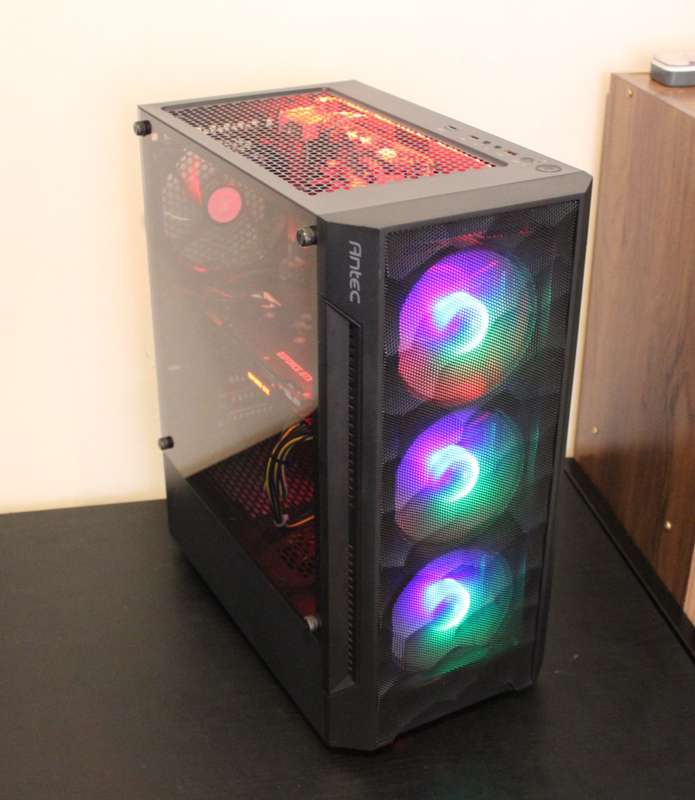 Black Friday Deal! Gaming PC (i5 8400 6 Core, GTX 1070 OC 8GB, 16GB DDR4, 128GB SSD, 2 TB HDD, RGB)