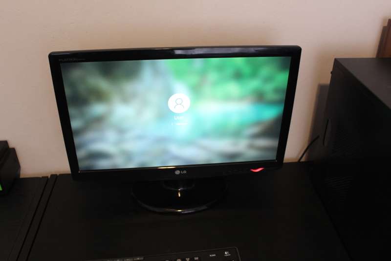 Crazy Black Friday Deal! LG 23 Inch Monitor (W2343S) 60Hz 16:9 (1920x1080) For Sale