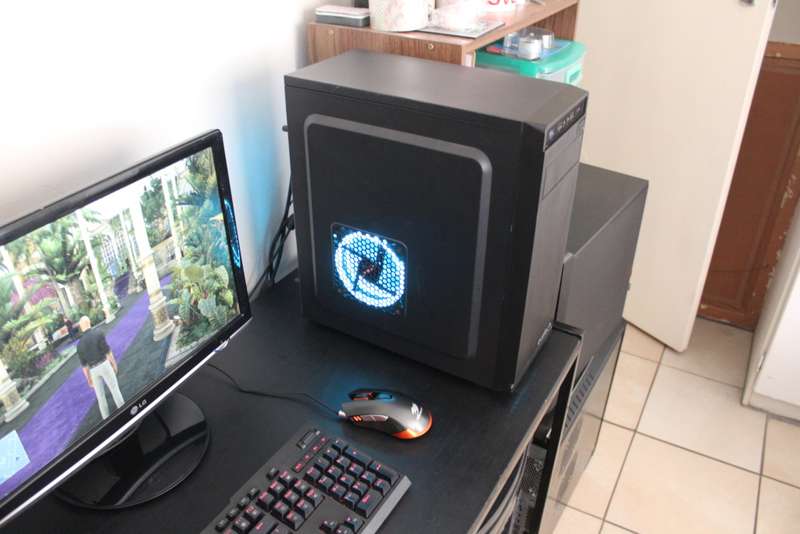 Great Value Gaming PC (i5 4570S, GTX 970 4GB, 8GB DDR3, 128GB SSD, 2TB HDD) Plays HD High Settings!