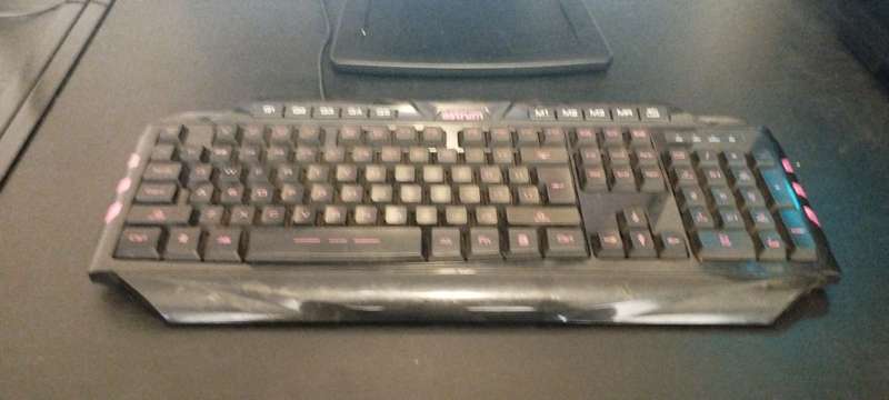 Keyboards, Mice, Headset And Other Peripherals