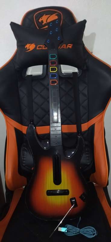 Guitar hero World Tour Guitar (PS3/PC Body | Wired modded)