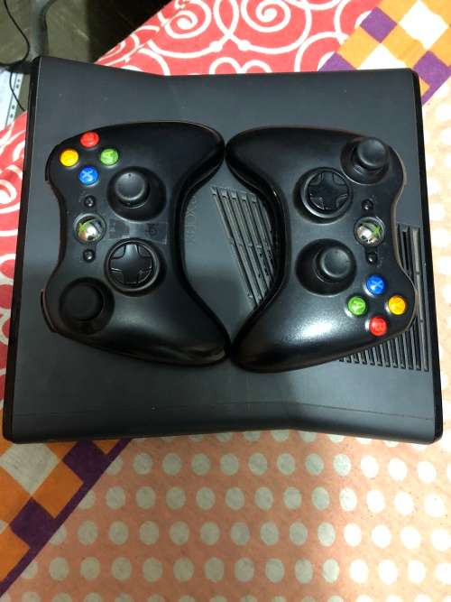 Xbox 360 250GB