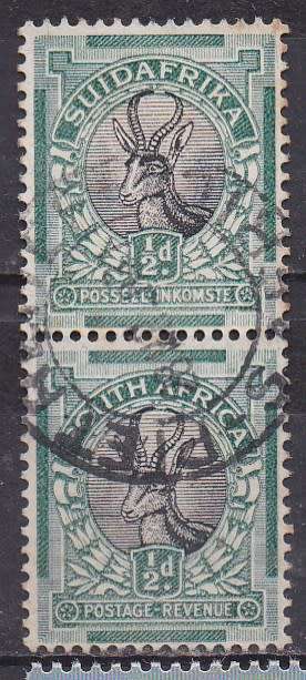 Union of SA 1930-45 definitive issue 1/2d vertical pair FU