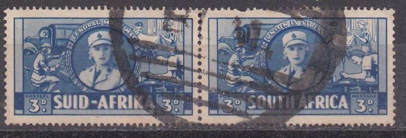 Union of SA 1941-42 large war effort issue 3d pair FU