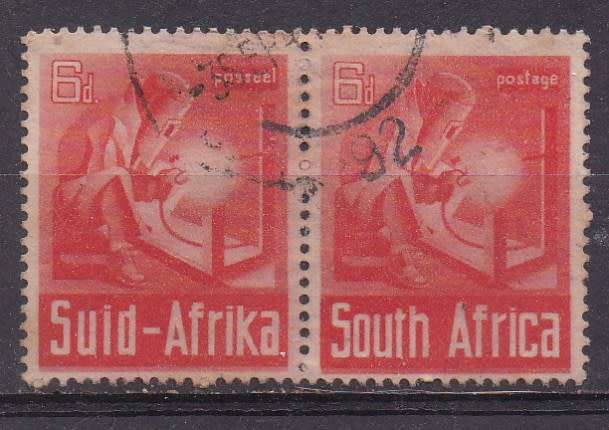 Union of SA 1941-42 large war effort issue 6d pair FU