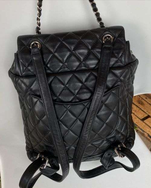Pre-owned Chanel bag