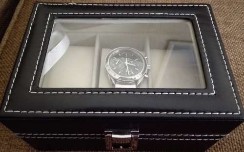 Omega Speedmaster DATE Chronograph Automatic - Pristine Condition