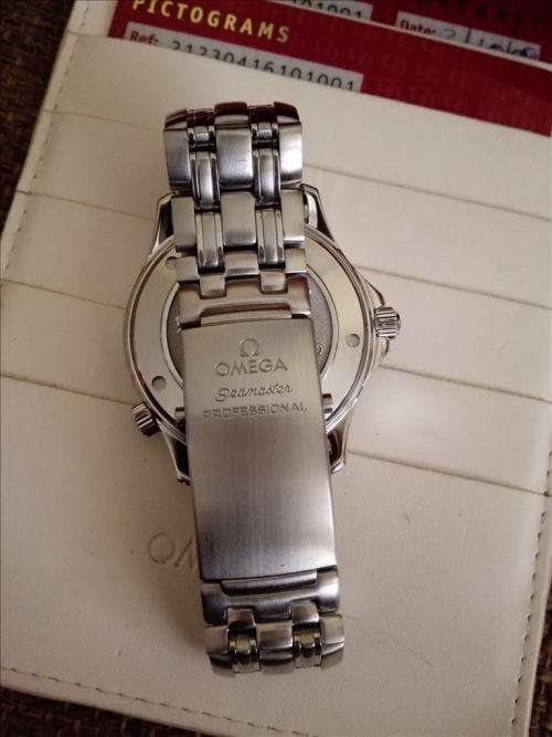 Original RED Omega Seamaster Pro Diver 300m Quartz