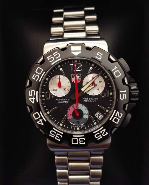 TAG Heuer Formula 1 3rd Gen Chronograph - FULL BOX AND PAPERWORK