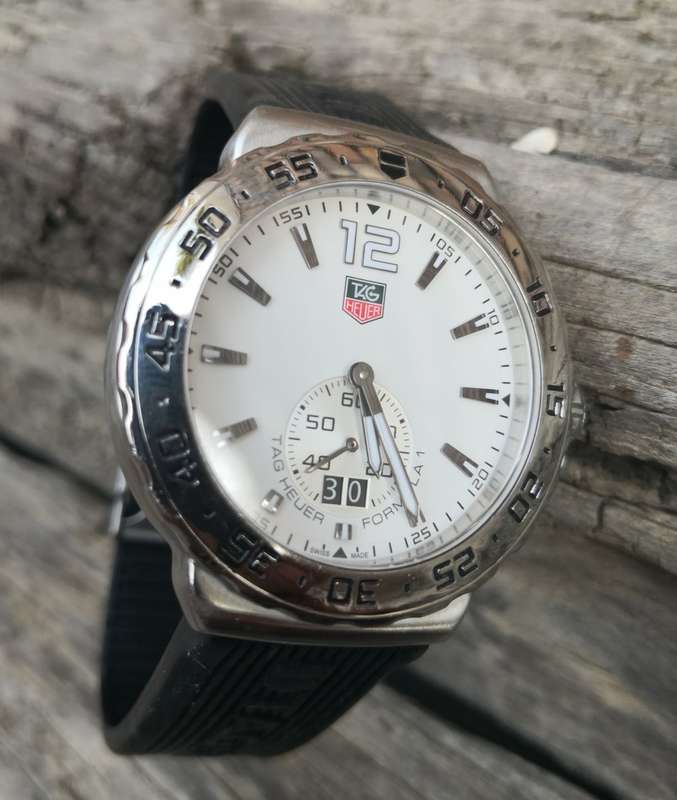 Tag Heuer Formula 1 Grande Date Quartz 42mm