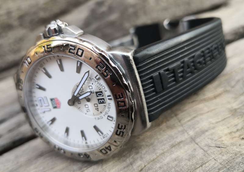 Tag Heuer Formula 1 Grande Date Quartz 42mm