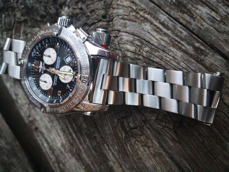 Breitling Emergency Mission II Quartz 45mm