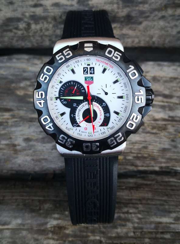 **R1 START**NO RESERVE**Tag Heuer Formula 1 Grande Date Chronograph Quartz 44mm
