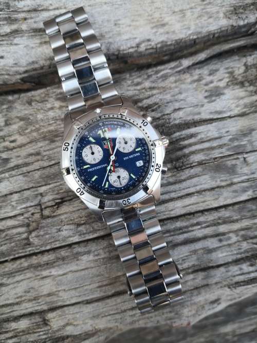 **R1 START**NO RESERVE**TAG Heuer 2000 Series Chronograph Quartz 38mm