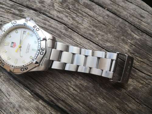 **R1 START**NO RESERVE** TAG Heuer AquaRacer 300 Prof Quartz 38mm