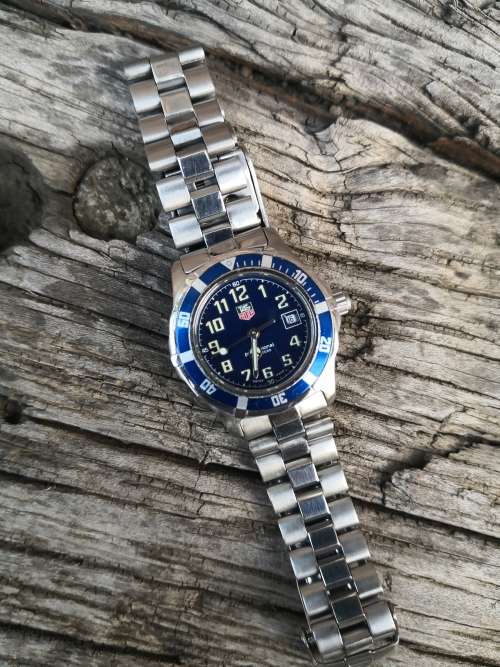 TAG Heuer 2000 series professional 28mm Quartz