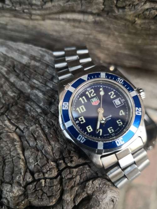 TAG Heuer 2000 series professional 28mm Quartz