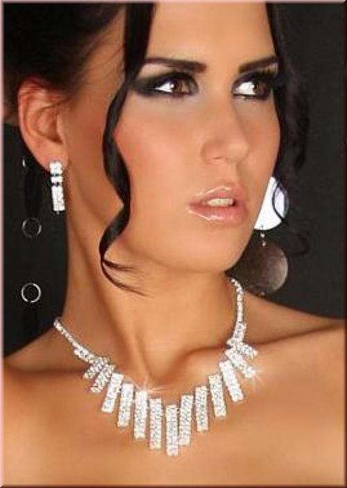 Precious Set Square Blocks Rhinestone-Necklace and Earrings - In Stock