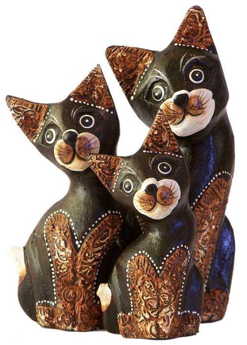 Wooden cat set of 3.  Fir finish