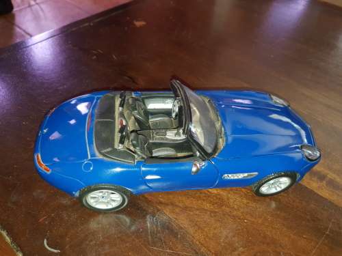 1:18 Scale BMW Z8