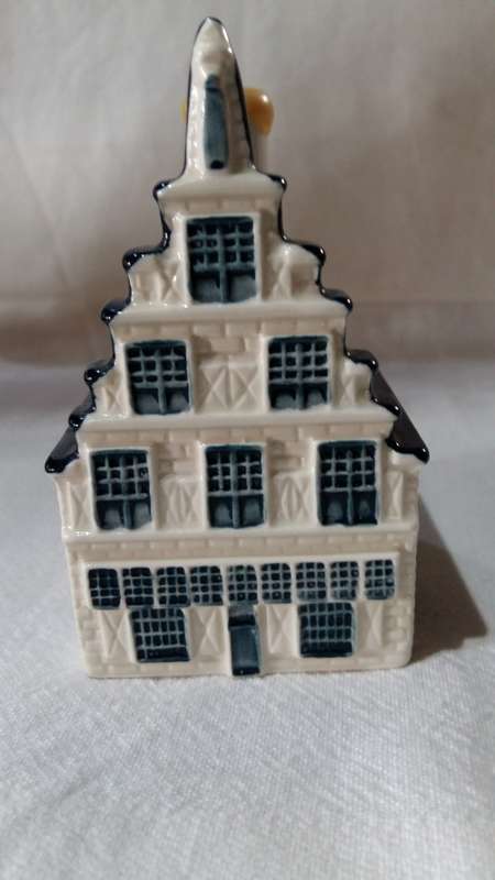 Blue Delft KLM Canal House no29