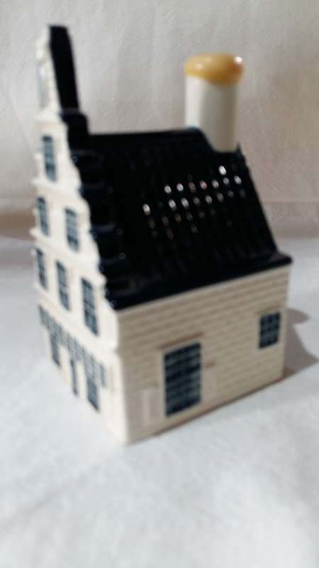 Blue Delft KLM Canal House no29