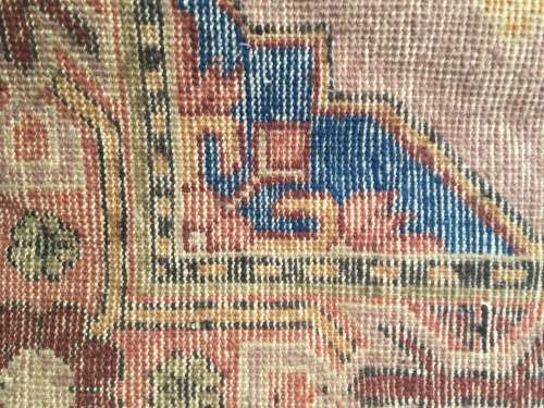 VINTAGE SAROUK PERSIAN CARPET