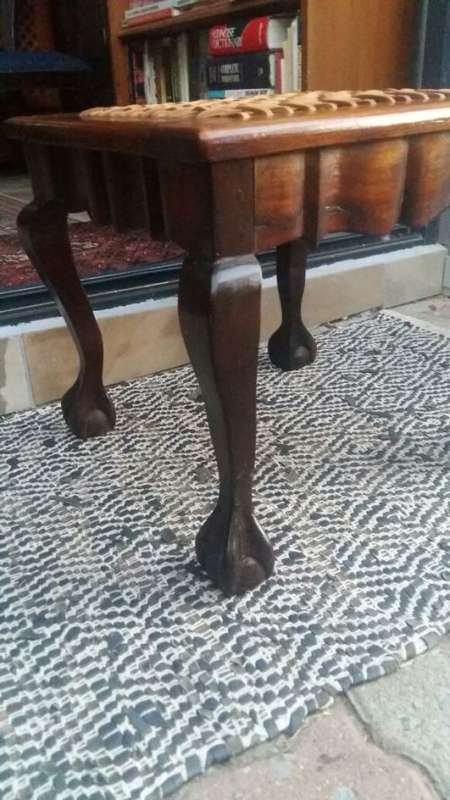 STUNNING REFURBISHED RIEMPIE STOOL