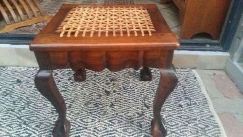STUNNING REFURBISHED RIEMPIE STOOL