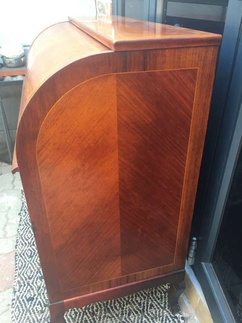Stunning !!!!! Louis XV Style Cylinder Top Writing Bureau With Inlay Marquetry