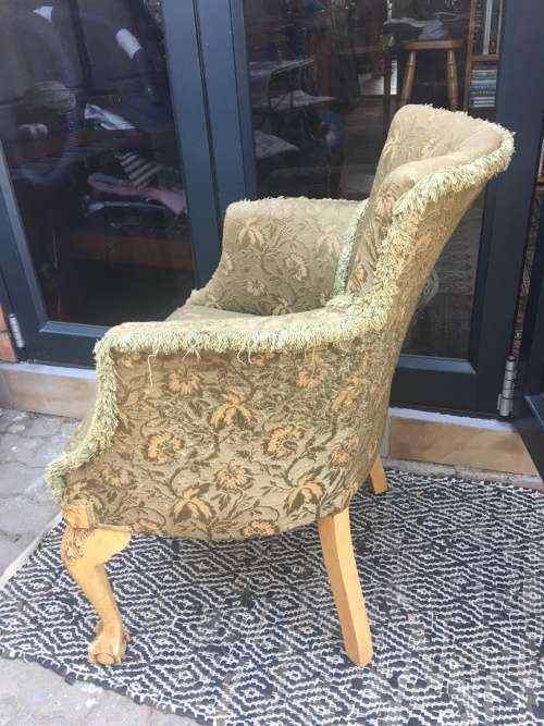 WOW !!! Stunning French style Parlour chair with exquisite detailing