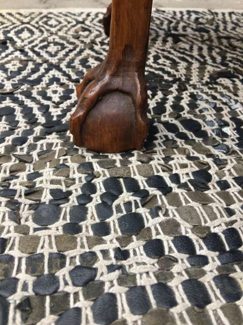 STUNNING CIRCULAR BLACK WOOD SIDE TABLE