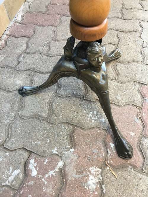 STUNNING ORNATE YELLOW WOOD BARLEY TWIST PLANT STAND/GUERIDON