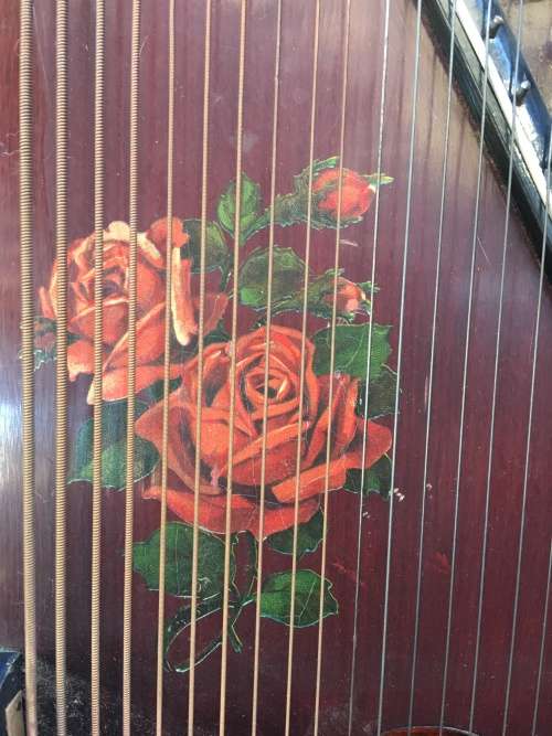 VINTAGE ROSEN GERMAN AUTOHARP