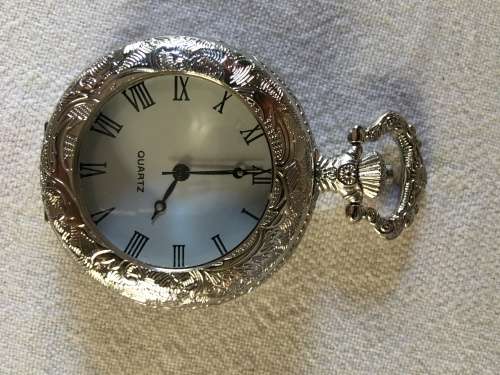 DECORATIVE QUARTZ POCKET WATCH