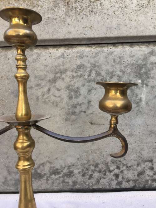 STUNNING DECORATIVE BRASS CANDELABRA