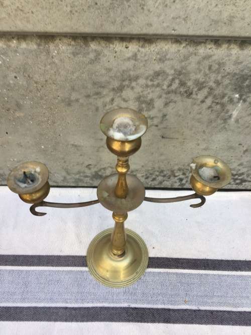 STUNNING DECORATIVE BRASS CANDELABRA