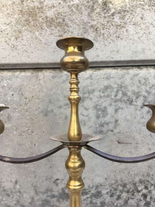 STUNNING DECORATIVE BRASS CANDELABRA
