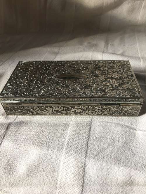 GORGEOUS HEAVY SILVER PLATED JEWELRY BOX WITH SAL LOGO