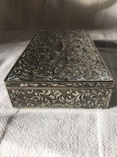GORGEOUS HEAVY SILVER PLATED JEWELRY BOX WITH SAL LOGO