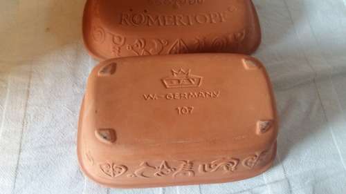 Famous Romertopf Clay pot - Germany
