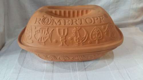 Famous Romertopf Clay pot - Germany
