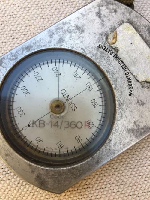 VINTAGE SUUNTO PRECISION COMPASS MADE IN FINLAND AND WORKING